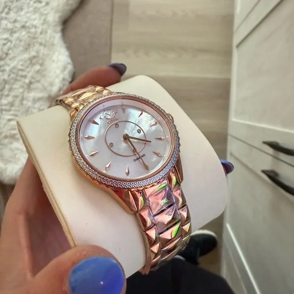 Gevril woman watch New in box display picture 1
